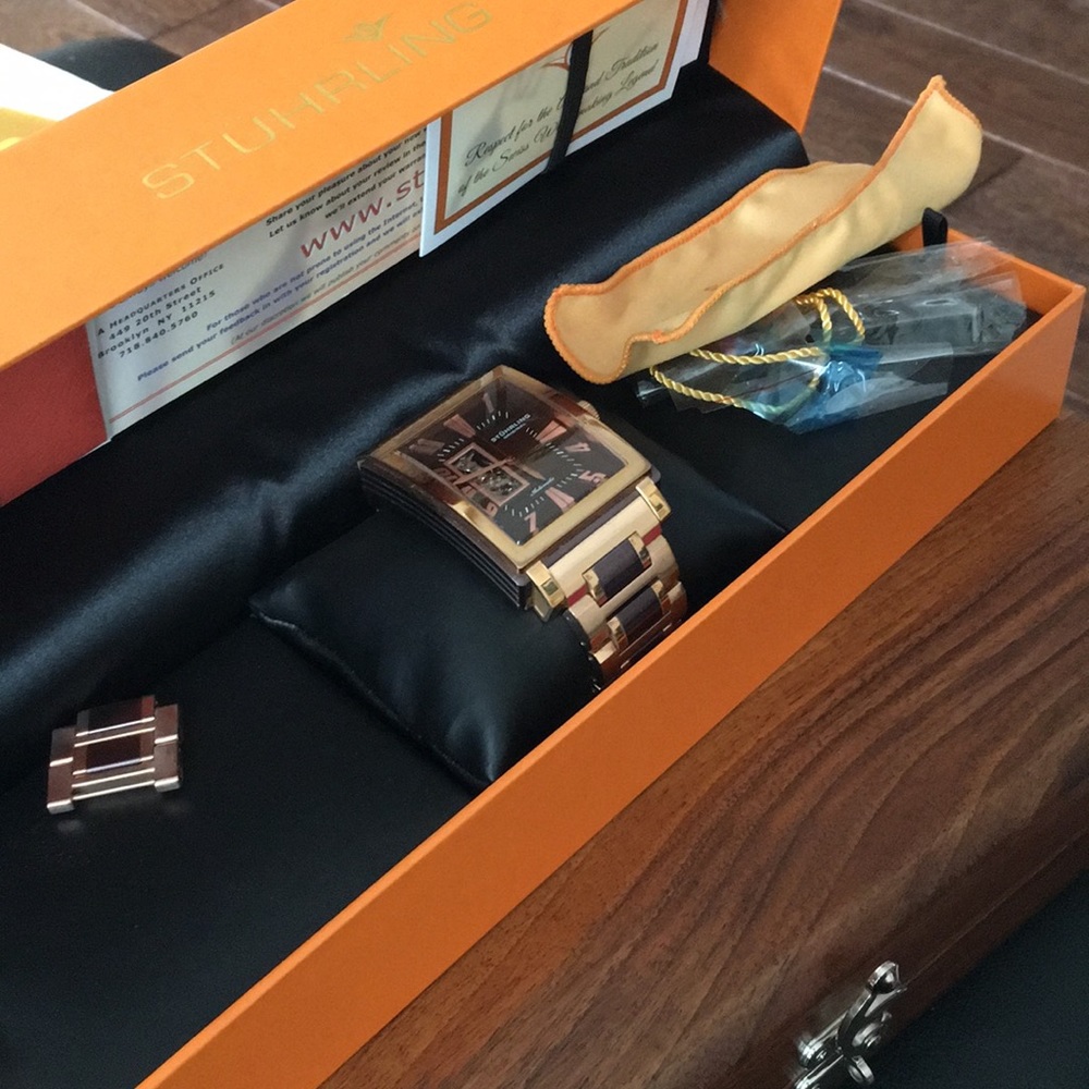 Stuhrling men’s watch EUC